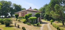 propriété sur grand terrain